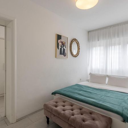 Doors Of West Appartement Split Buitenkant foto